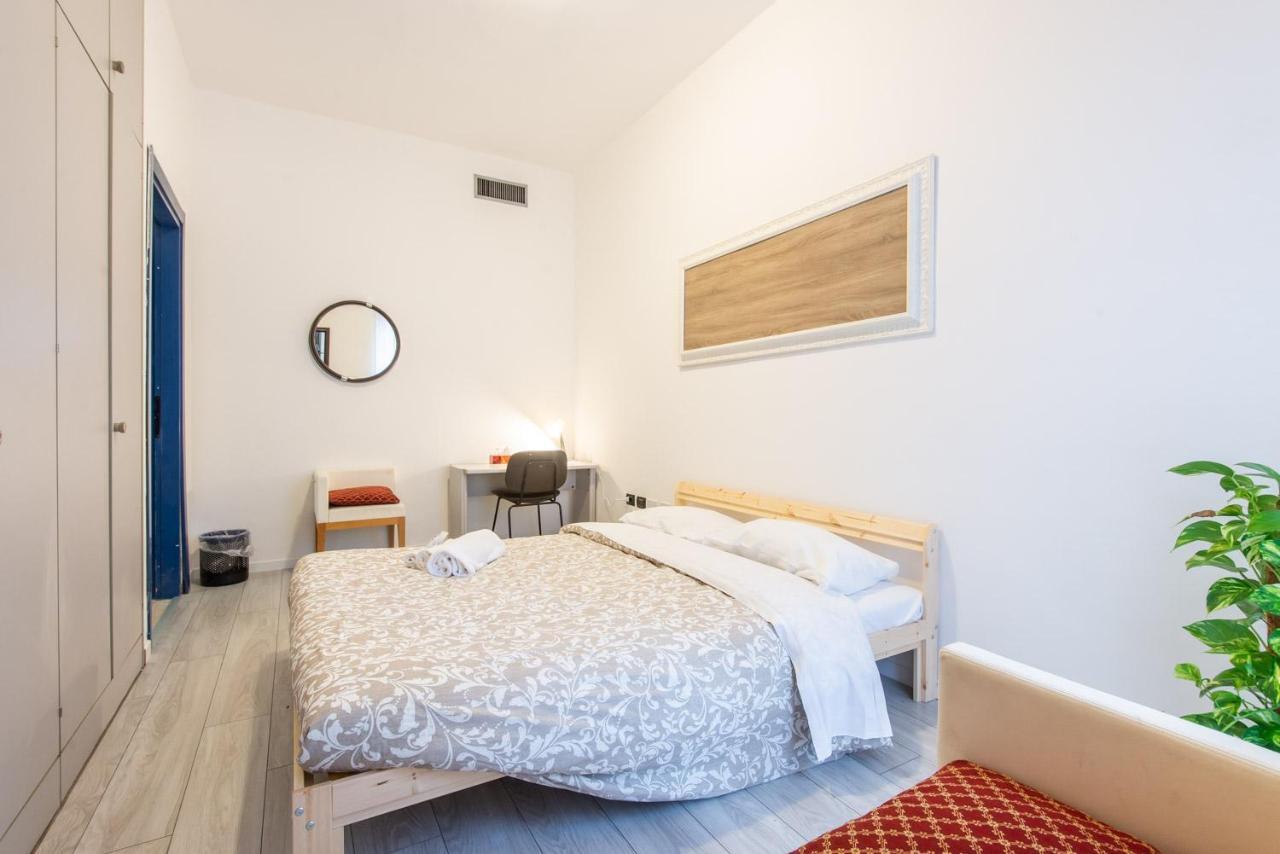 Central Guest House Милан Экстерьер фото