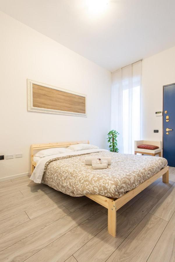 Central Guest House Милан Экстерьер фото