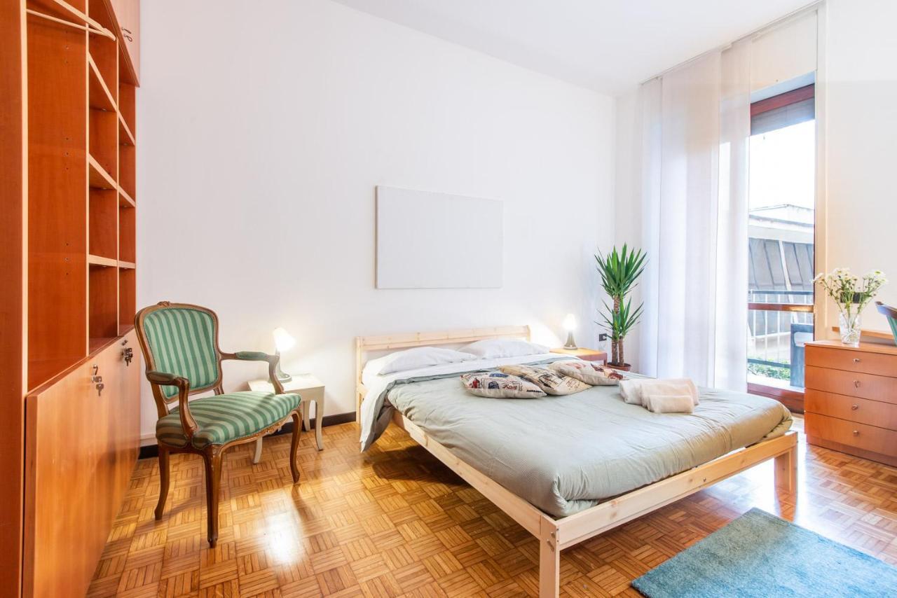 Central Guest House Милан Экстерьер фото