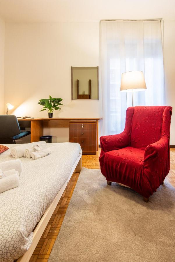 Central Guest House Милан Экстерьер фото